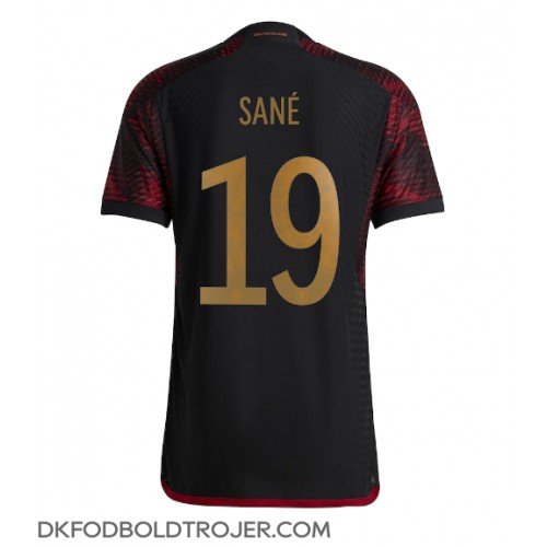 Billige Tyskland Leroy Sane #19 Udebane Fodboldtrøjer VM 2022 Kortærmet